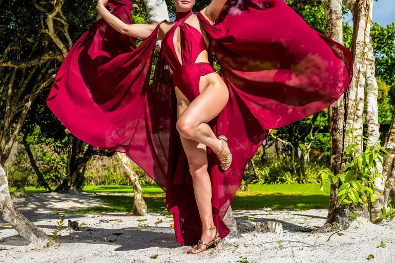 חשפניות למסיבת רווקים